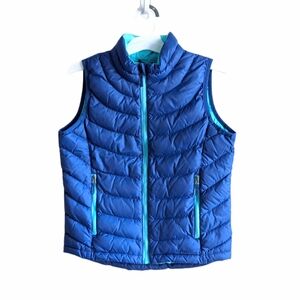 Like new L.L.Bean girls Light weight down Vest size M 10-12